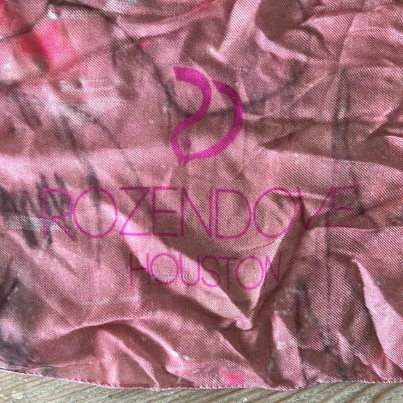 Art to Wear Cashmere Scarf Made in Italy - Picture 4 of 6